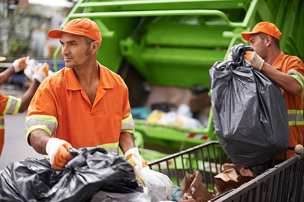 Best Commercial Cleanout Services  in Weidman, MI